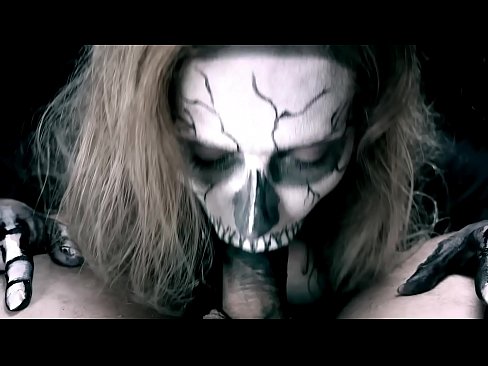 ❤️ Demoniška mergina čiulpia varpą savo juoda burna ir ryja spermą. ️ Just porno prie mūsų lt.pornobot.ru ❌️❤